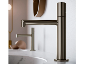 T30 - Countertop single handle brass washbasin tap _ Rubinetterie Treemme